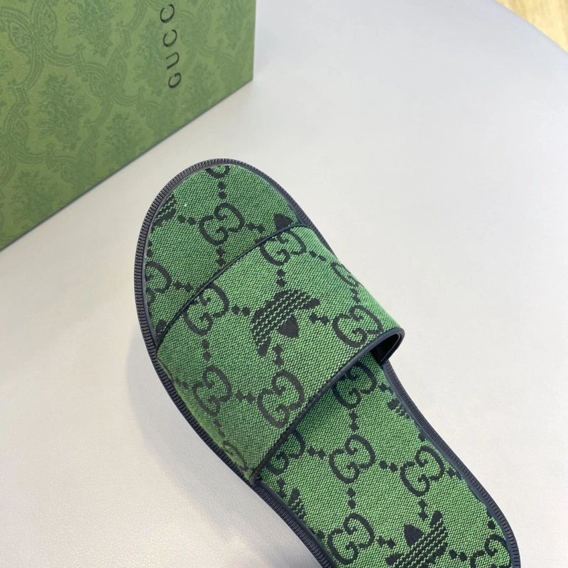 Gxccx Slippers Vibrant 159671