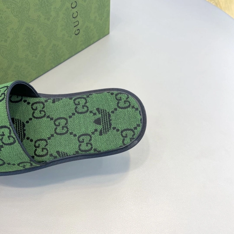 Gxccx Slippers Vibrant 159671