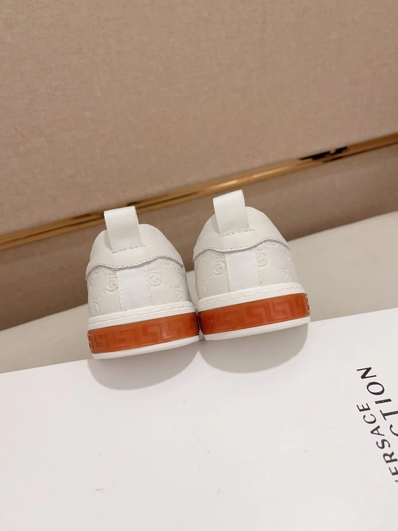 Gxvxnchy Sneakers Trendsetting 153477