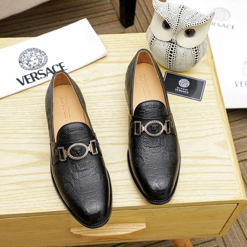 StreetReady Gxvxnchy Leather Shoes 153672