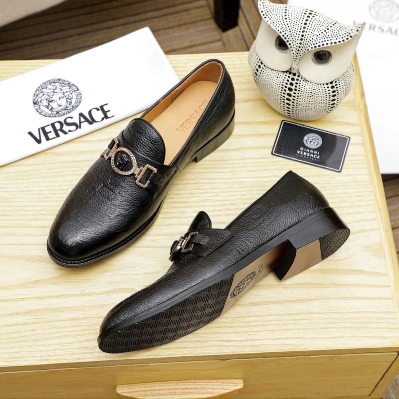 StreetReady Gxvxnchy Leather Shoes 153672