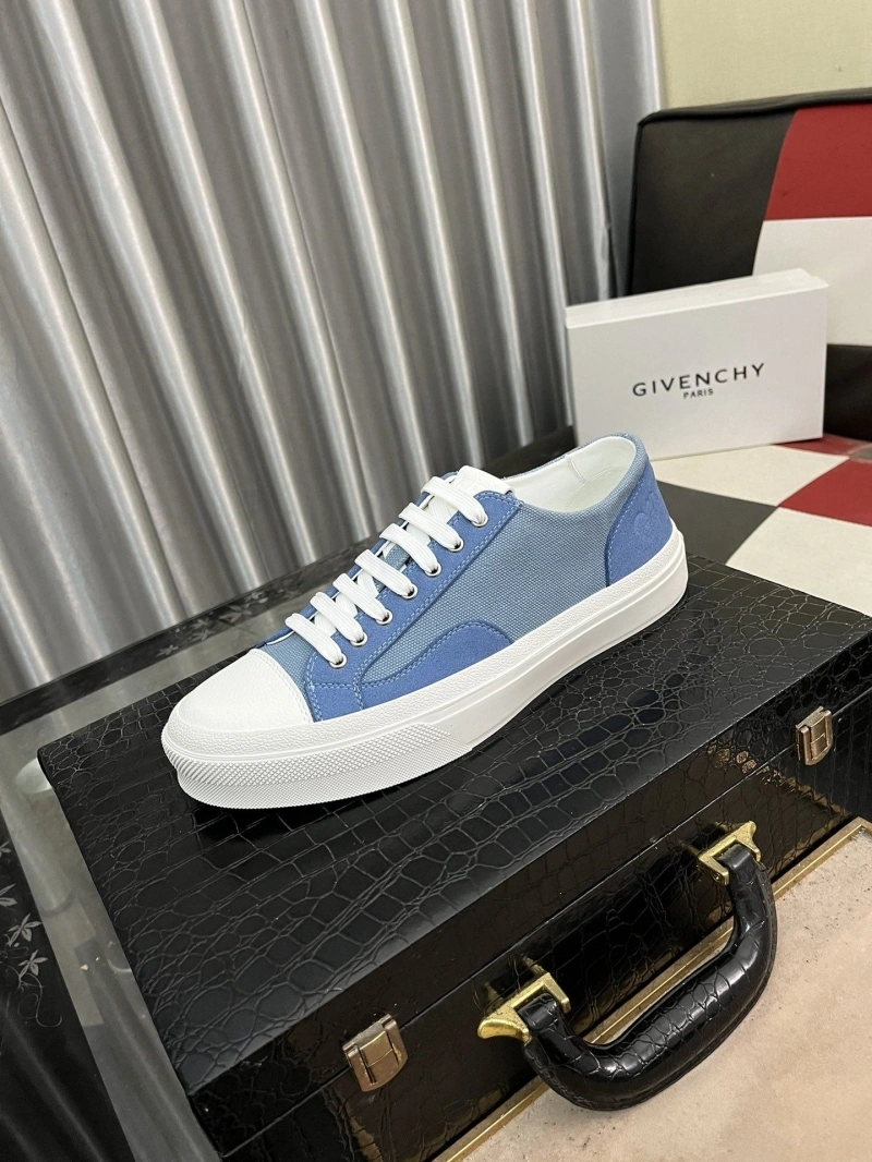 Timeless Gxvxnchy Sneakers 153472