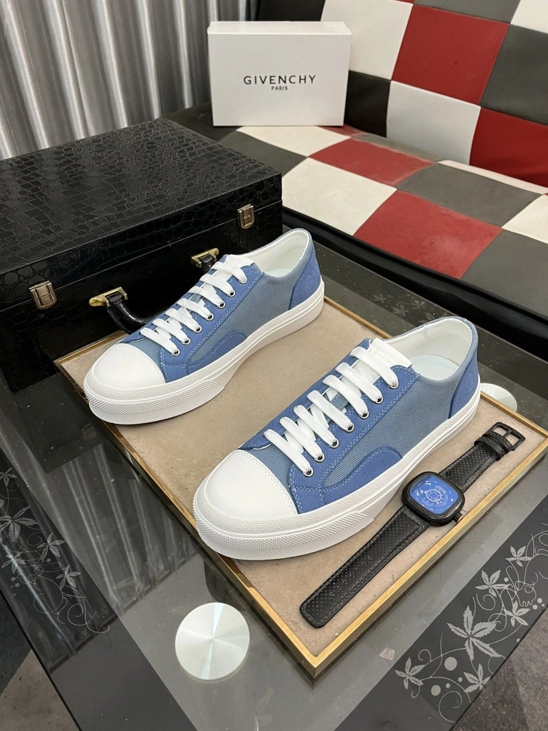Timeless Gxvxnchy Sneakers 153472