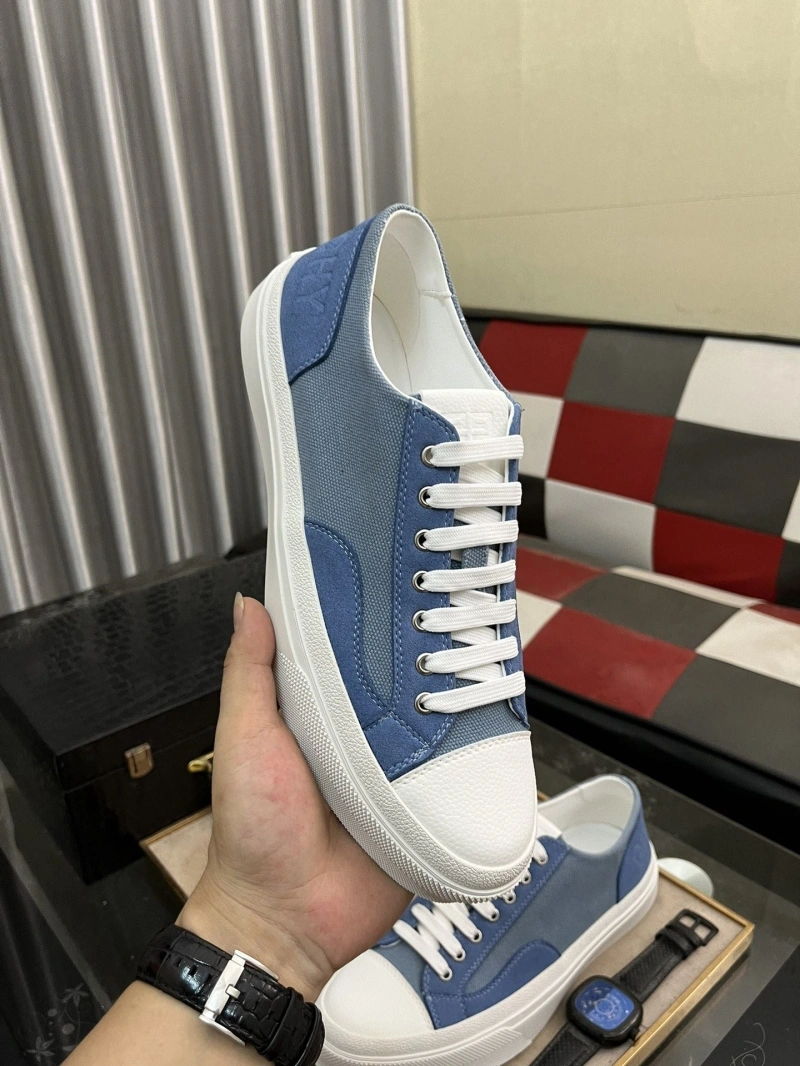 Timeless Gxvxnchy Sneakers 153472