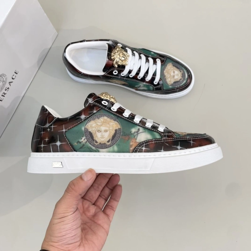 Gxvxnchy Sneakers Sophisticated 153480