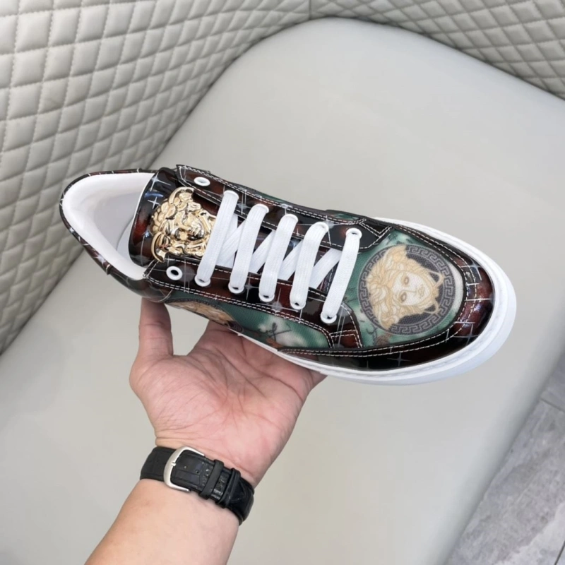 Gxvxnchy Sneakers Sophisticated 153480