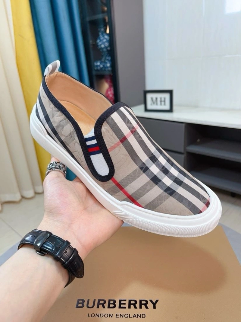 Comfortable Bxrbxrry Sneakers 115197