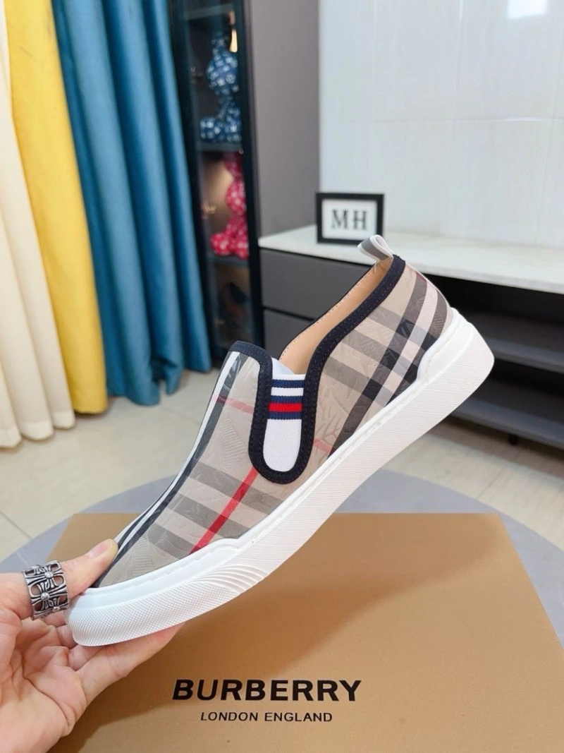 Comfortable Bxrbxrry Sneakers 115197