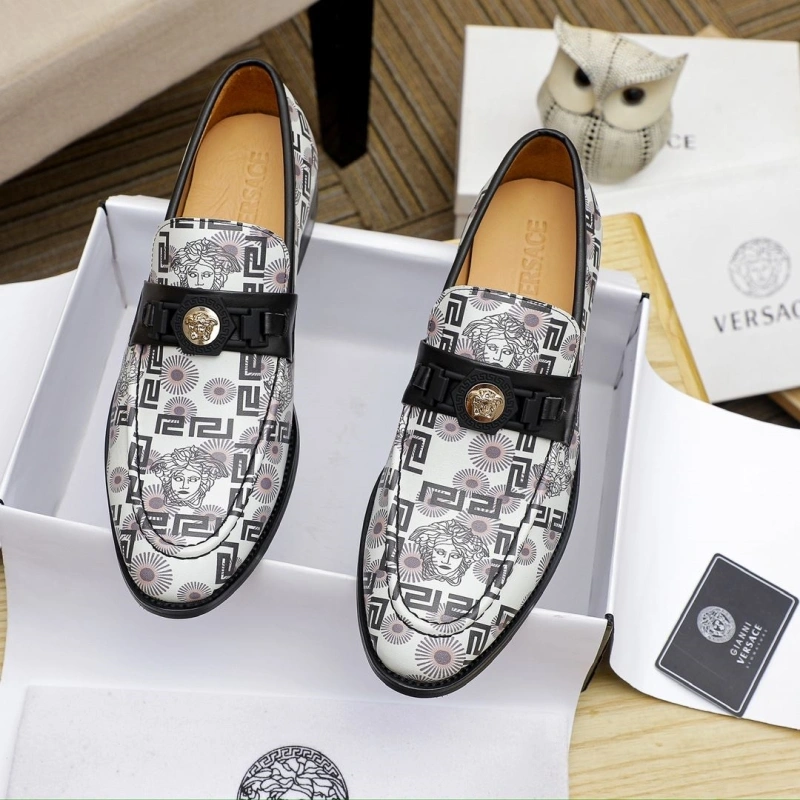 AllSeason Gxvxnchy Leather Shoes 153662