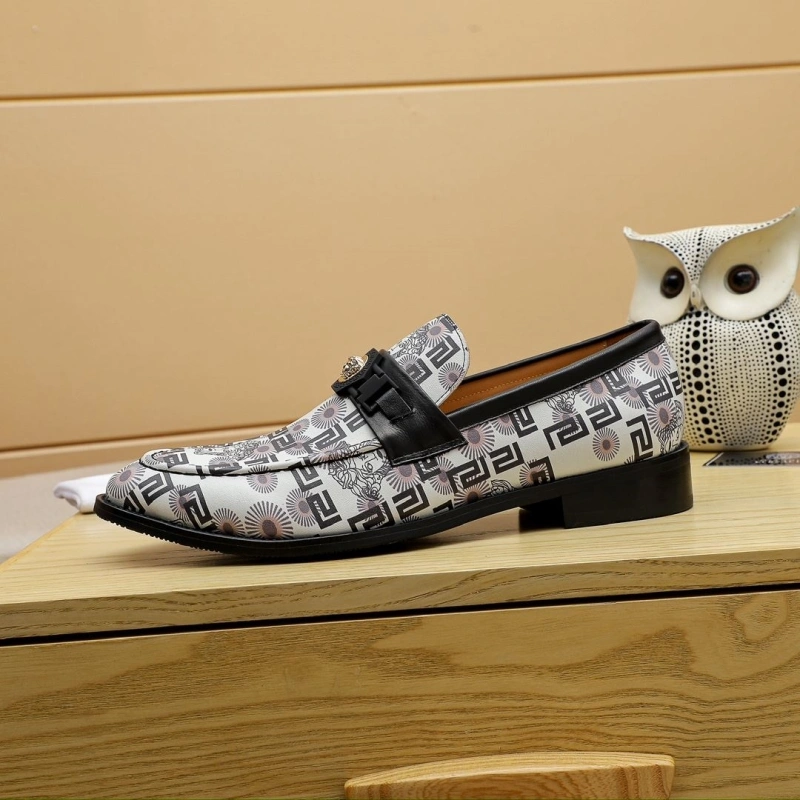 AllSeason Gxvxnchy Leather Shoes 153662