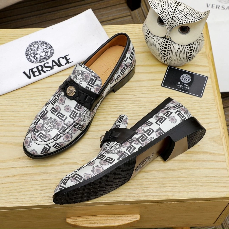 AllSeason Gxvxnchy Leather Shoes 153662