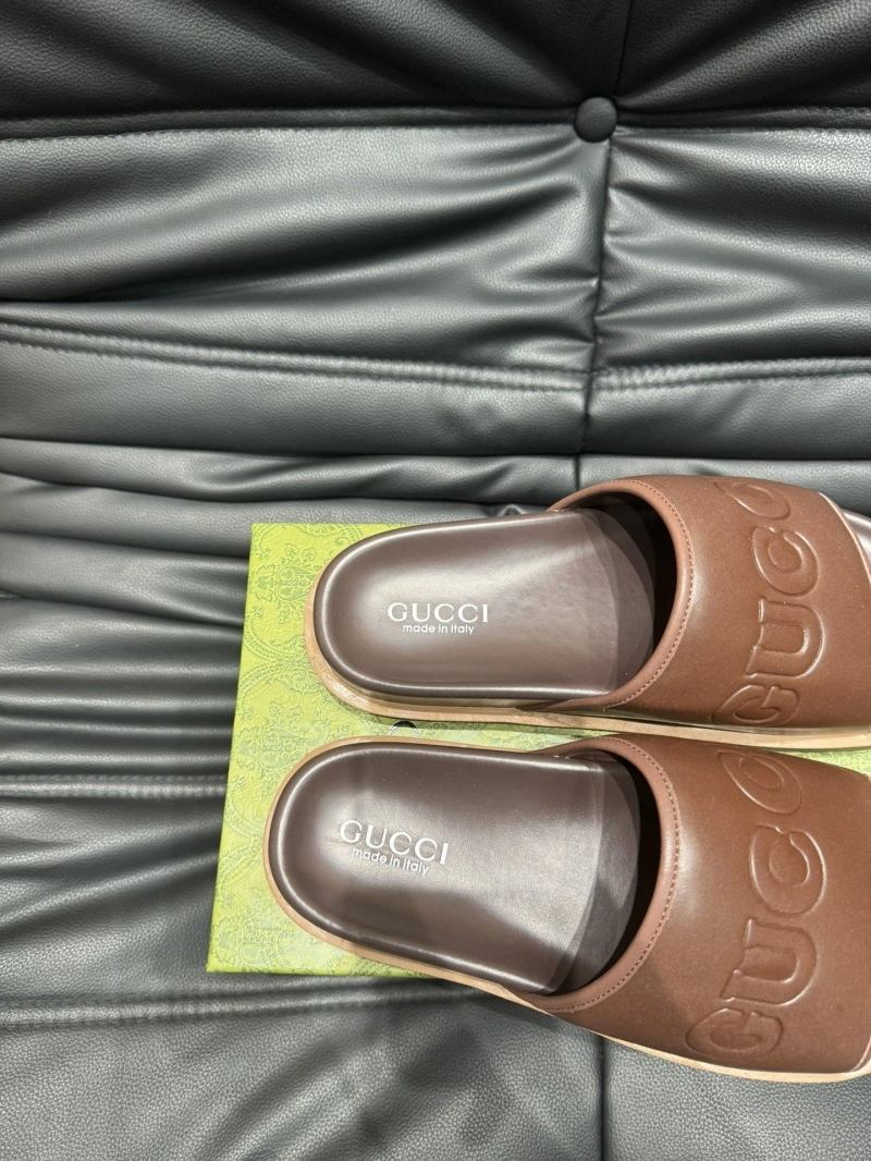 Elegant Gxccx Slippers 159629