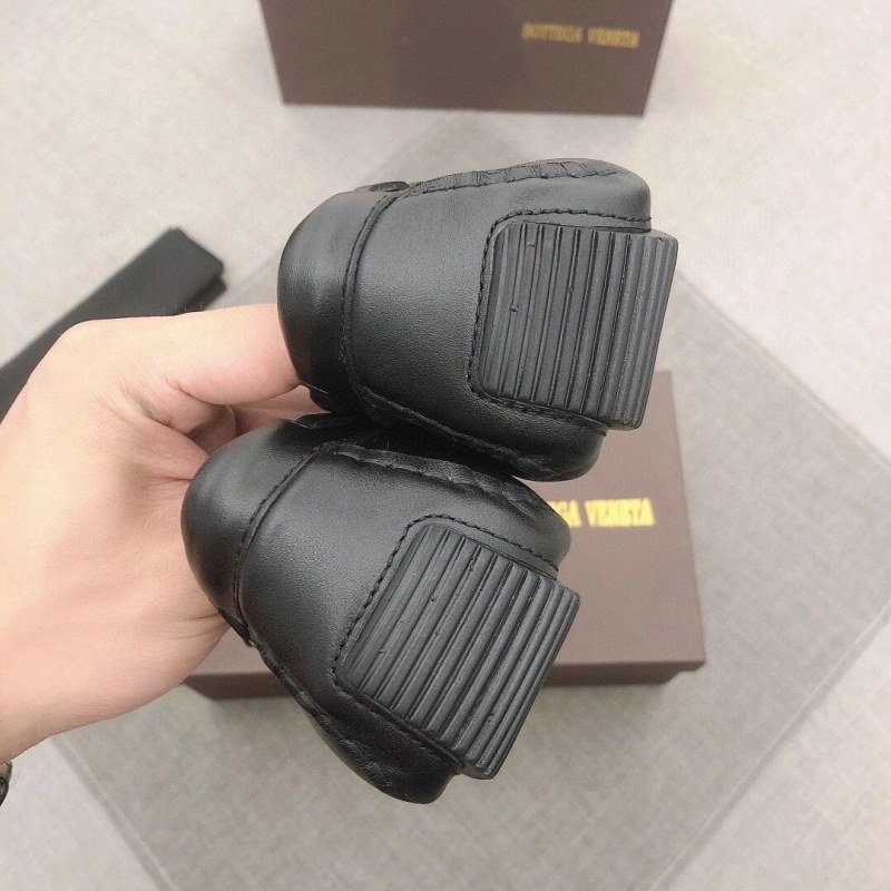Bxttxga Vxnxta Leather Shoes WellDesigned 113051