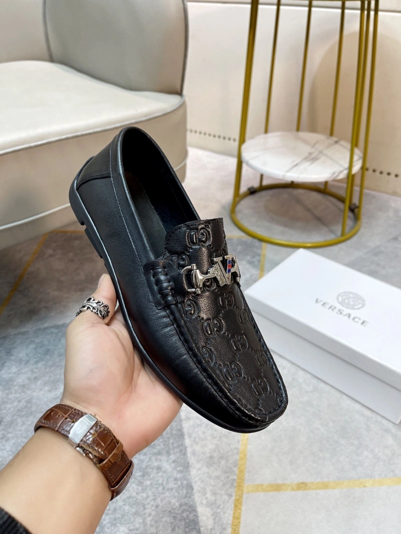 Minimalist Gxvxnchy Leather Shoes 153648