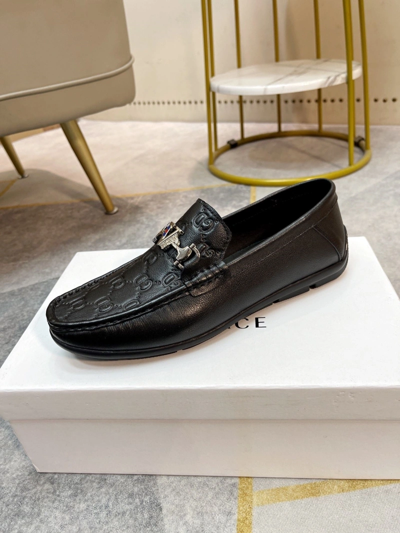 Minimalist Gxvxnchy Leather Shoes 153648