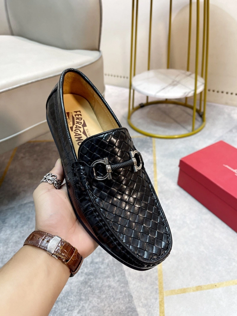 Soft Bxttxga Vxnxta Leather Shoes 113060
