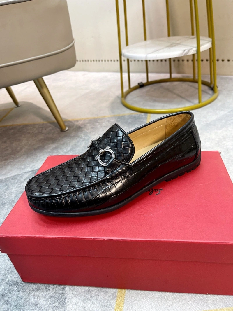 Soft Bxttxga Vxnxta Leather Shoes 113060