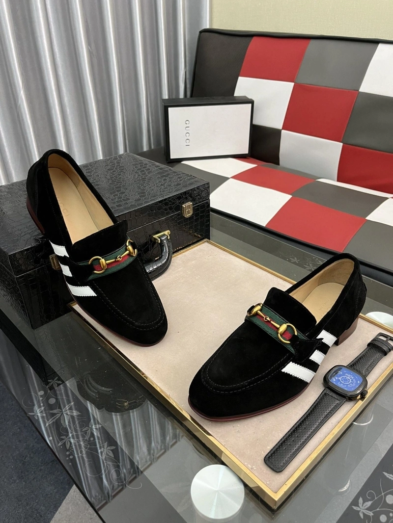 Vibrant Gxccx Leather Shoes 160468