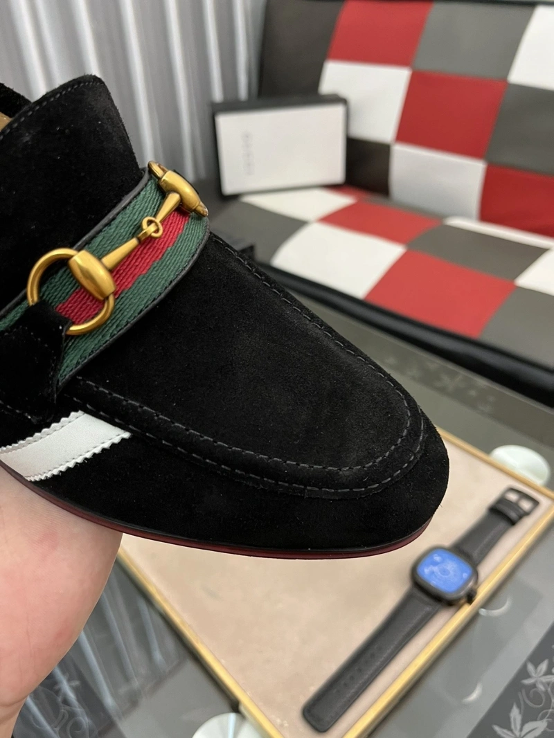 Vibrant Gxccx Leather Shoes 160468