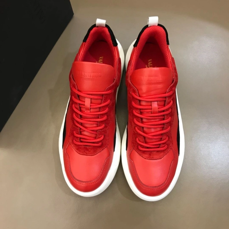 Versatile Vxlxntino Sneakers 231251