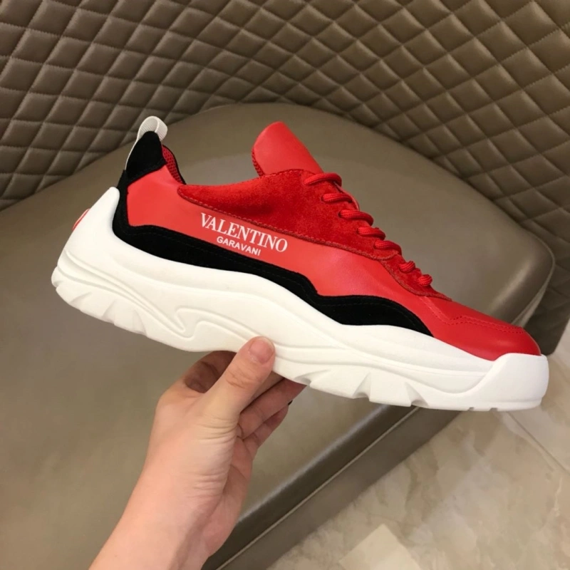 Versatile Vxlxntino Sneakers 231251