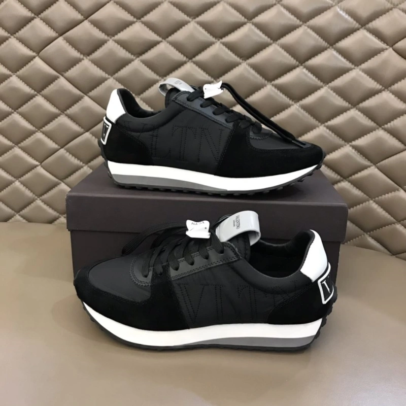 Flexible Vxlxntino Sneakers 231231