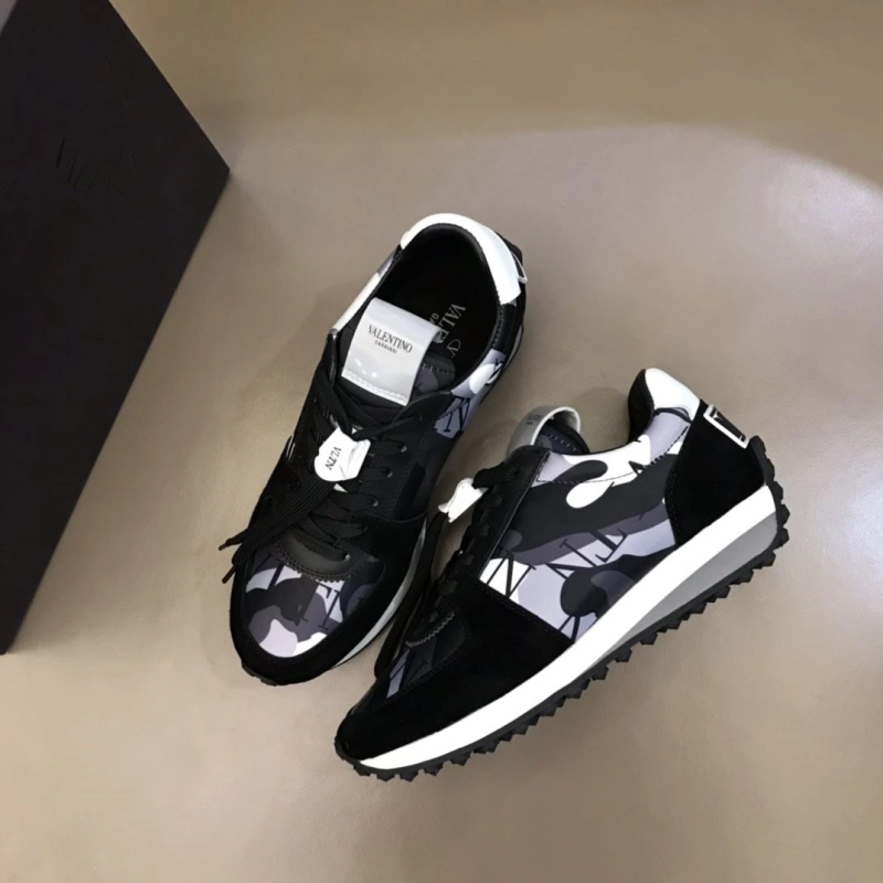 Practical Vxlxntino Sneakers 231241