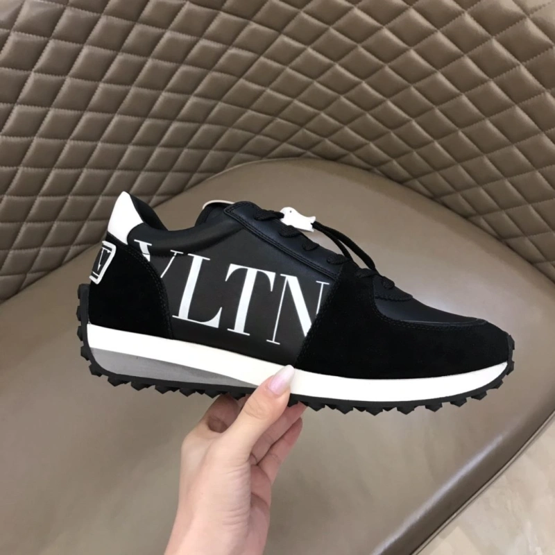 Sleek Vxlxntino Sneakers 231234