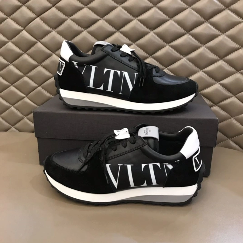 Sleek Vxlxntino Sneakers 231234