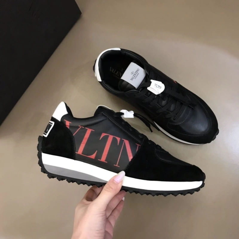 Sleek Vxlxntino Sneakers 231230