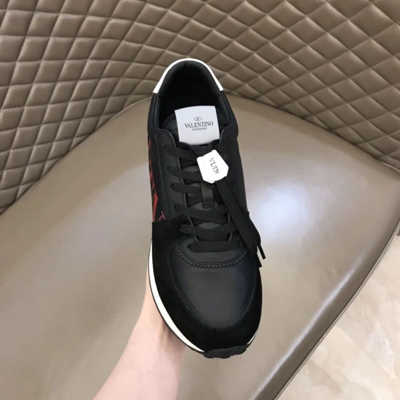 Sleek Vxlxntino Sneakers 231230