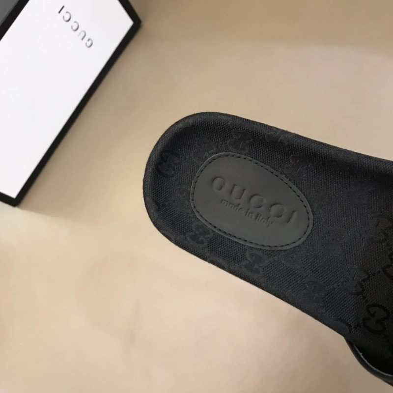 Bold Gxccx Slippers 159608