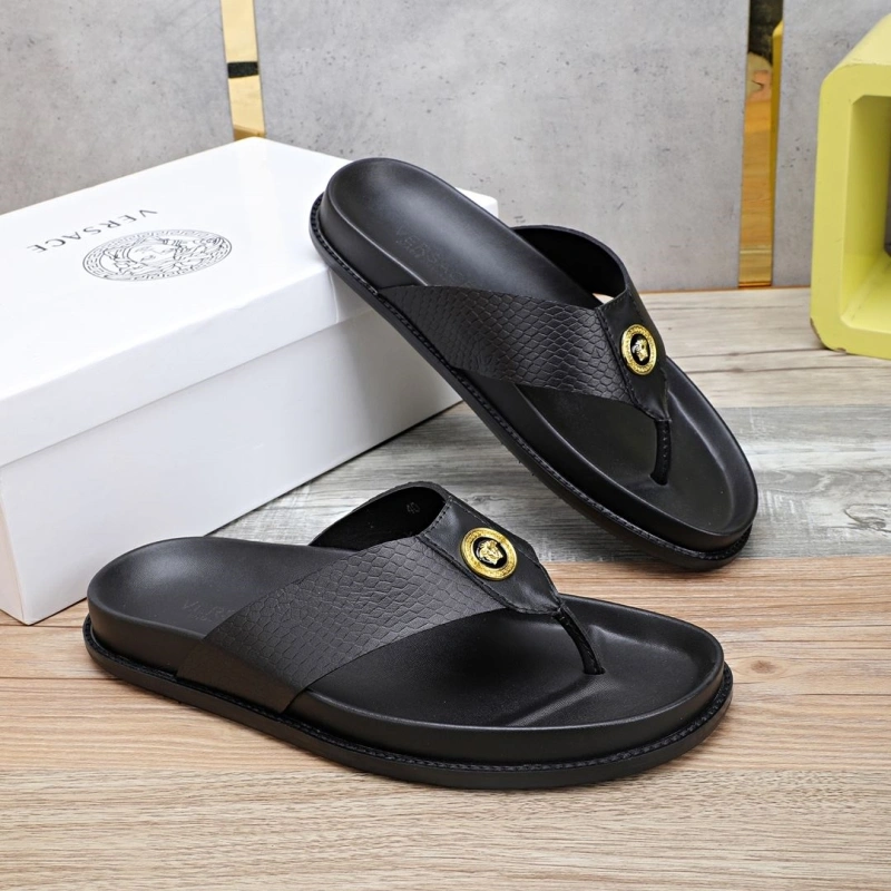 Compact Gxvxnchy Slippers 153509