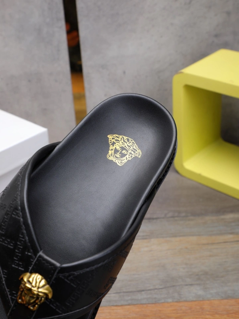 Modern Gxvxnchy Slippers 153503