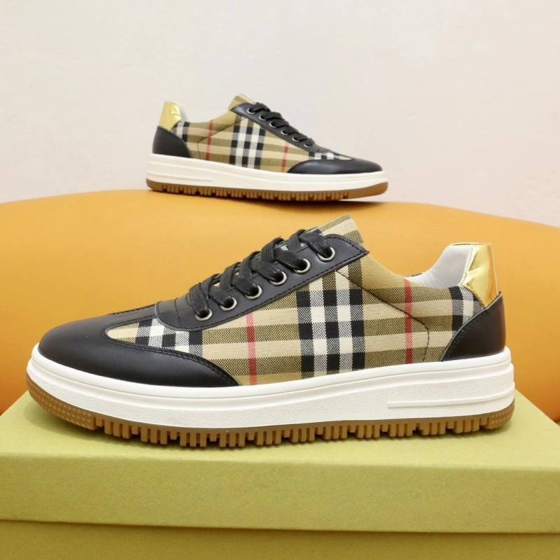 Cozy Bxrbxrry Sneakers 115190