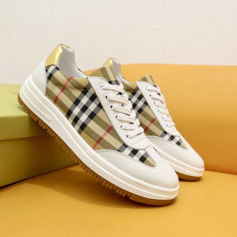 Trendsetting Bxrbxrry Sneakers 115183