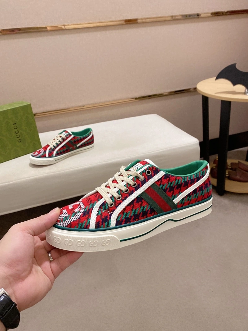 Gxccx Casual Shoes Vibrant 161144