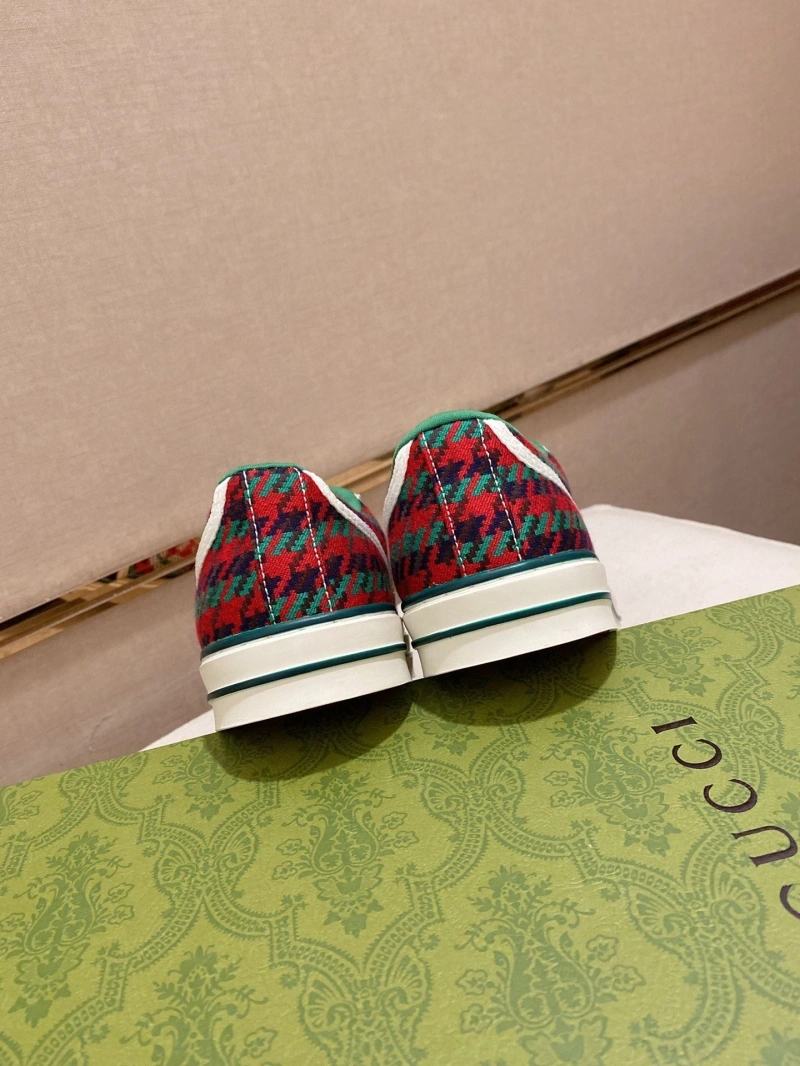 Gxccx Casual Shoes Vibrant 161144