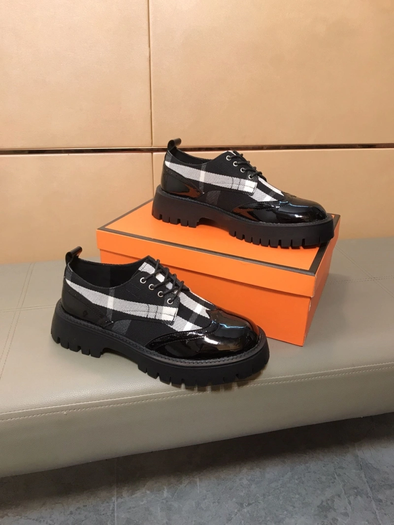 Stylish Gxccx Leather Shoes 160450