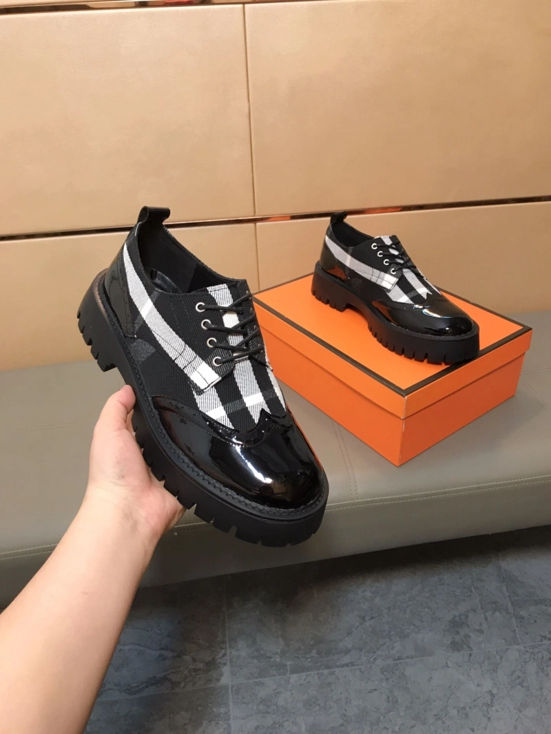 Stylish Gxccx Leather Shoes 160450