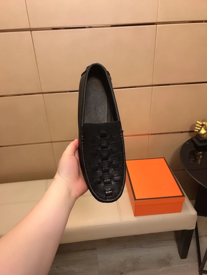 Affordable Gxvxnchy Leather Shoes 153643