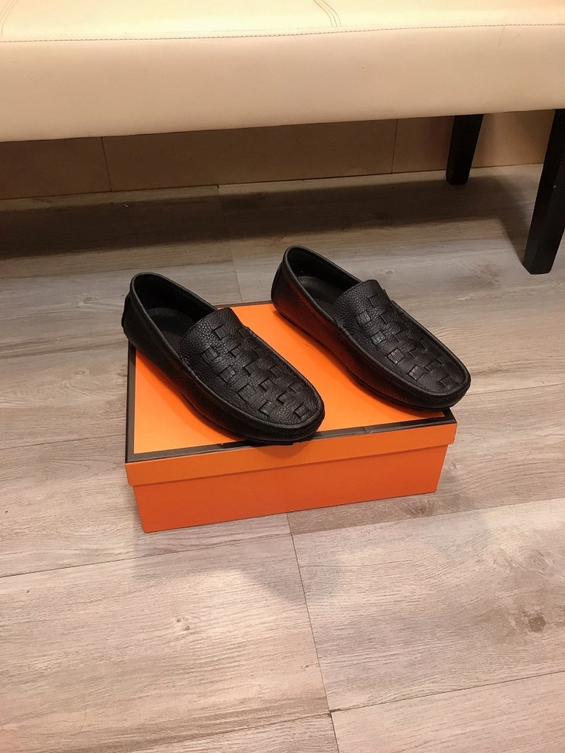 Affordable Gxvxnchy Leather Shoes 153643