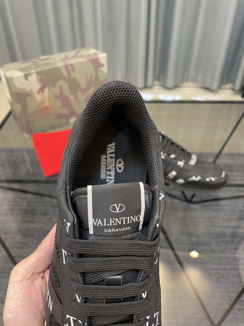 HighQuality Vxlxntino Sneakers 231212