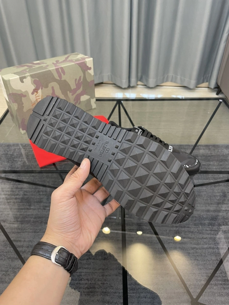 HighQuality Vxlxntino Sneakers 231212