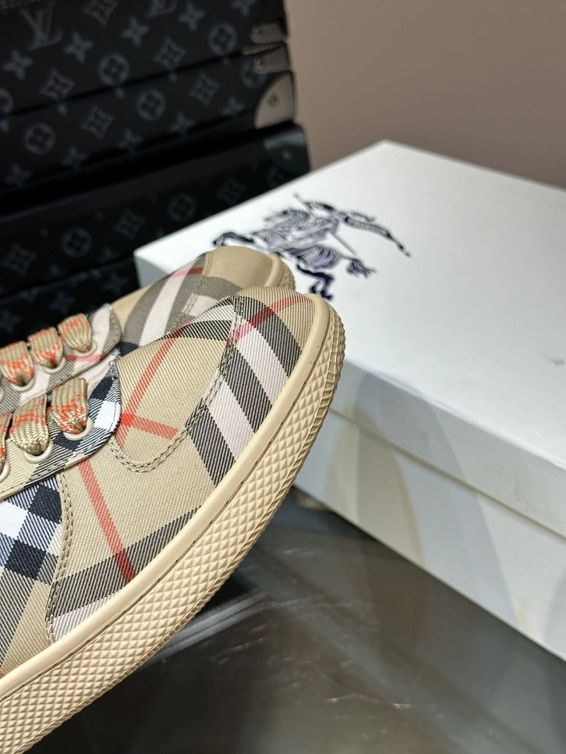 Bxrbxrry Sneakers UrbanStyle 115188