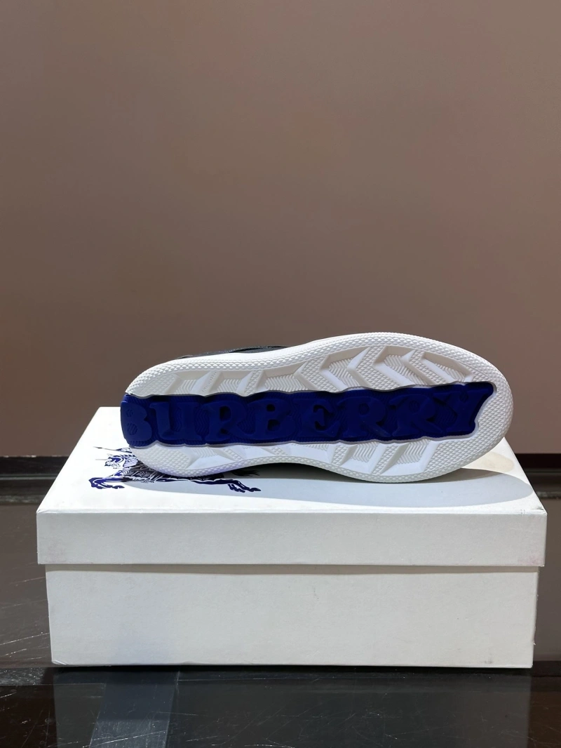 Bxrbxrry Sneakers Sleek 115177