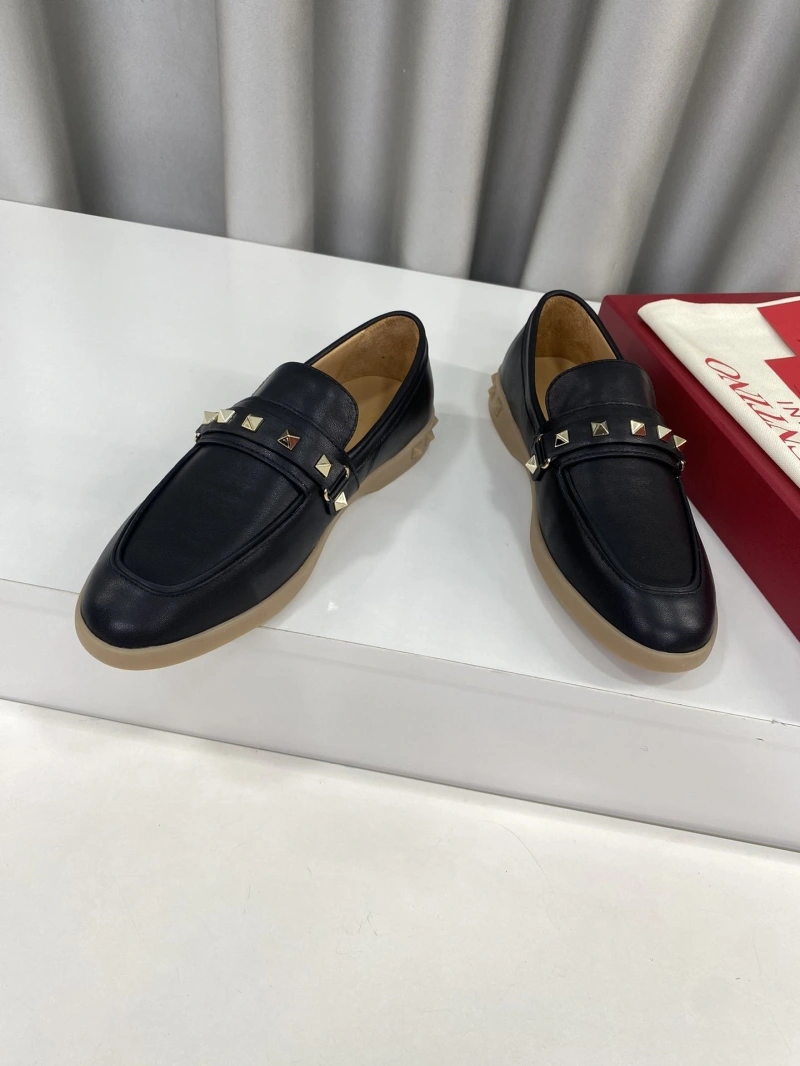 EyeCatching Vxlxntino Leather Shoes 231270