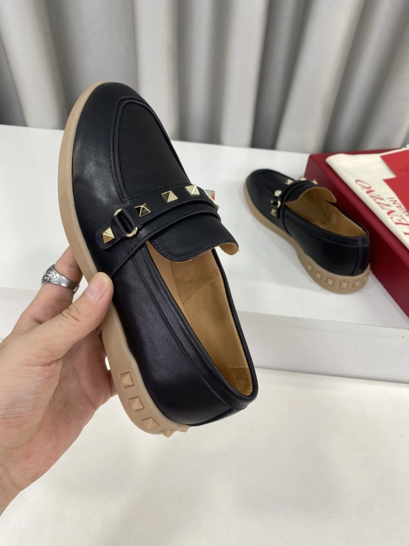 EyeCatching Vxlxntino Leather Shoes 231270