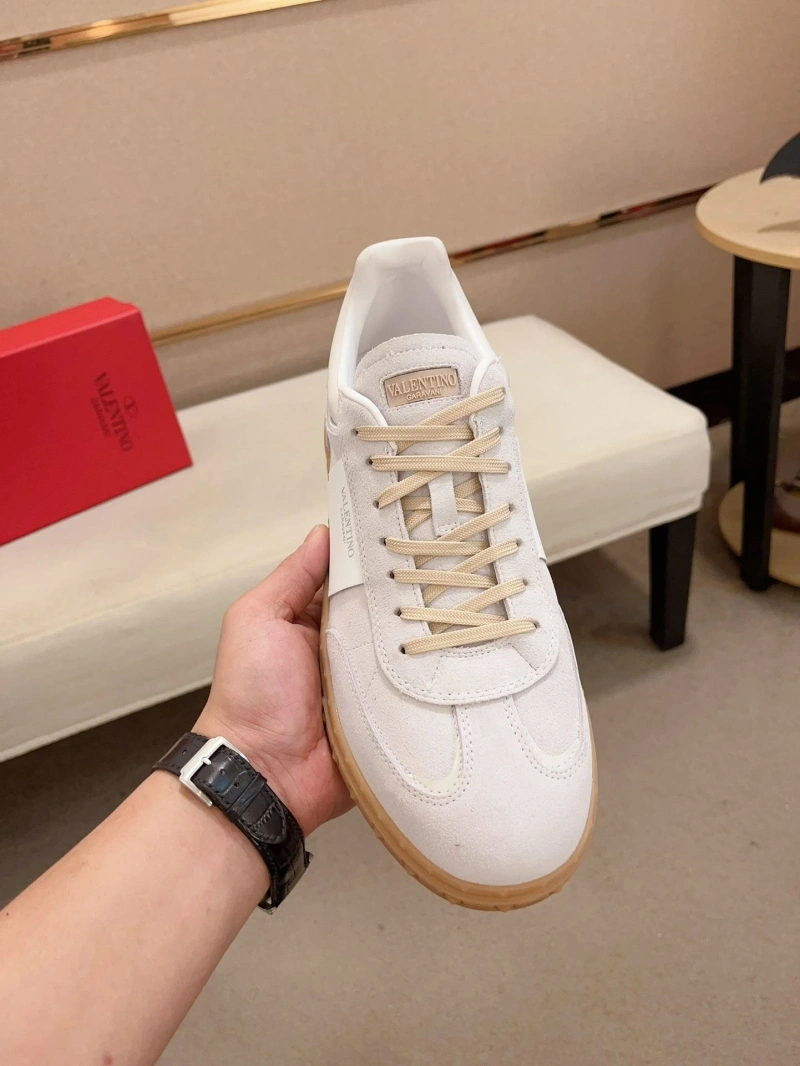 Practical Vxlxntino Sneakers 231186
