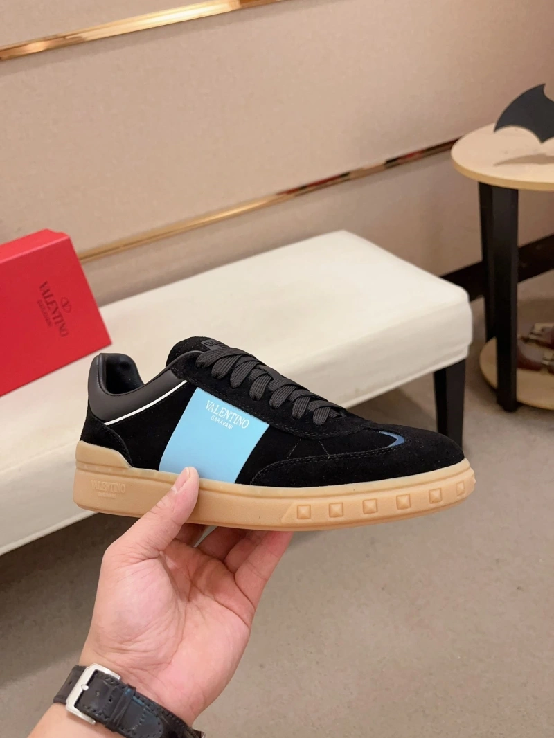 Durable Vxlxntino Sneakers 231201